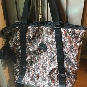 NWT Kipling travel-shopping bag